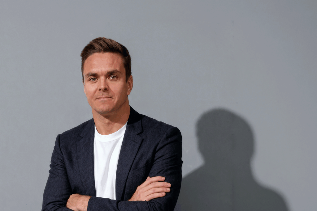 Entrevista a Sebastião Seguro na Business Portugal Magazine | D'FRONT